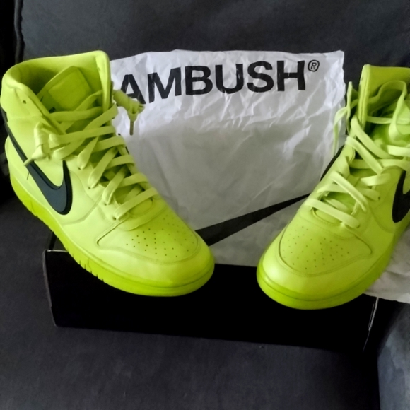 ambush lime green
